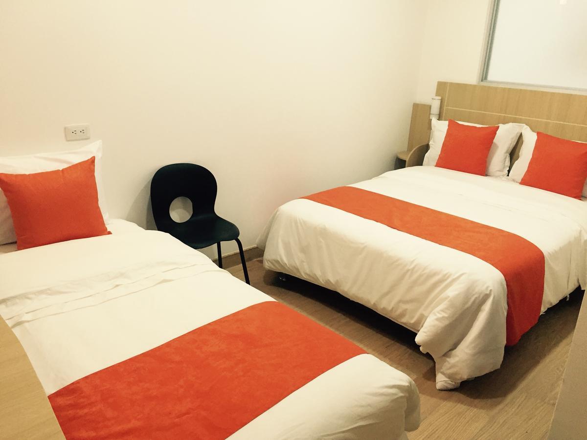 Hotel Granada Plaza مانيزاليس المظهر الخارجي الصورة